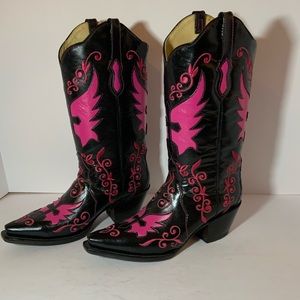 NWT Cowgirl Candy Ladies Black & Pink Leather Cross Western Boots Sz 6 $499